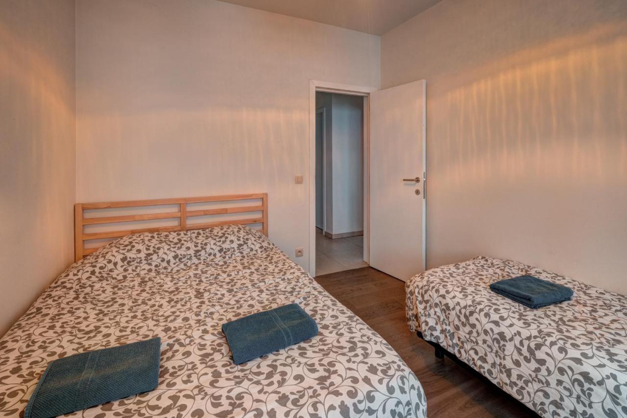 Theater Lodge Apartment In Heart Of Antwerpen Exteriör bild